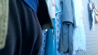 Risky FLASH PAYS OFF! Real STRANGER, scared at first, gives HELPING HANDJOB in big store.