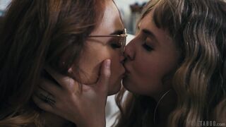 Lena Paul And Siri Dahl - Mentality 4K