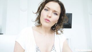 QQ Krissy Lynn